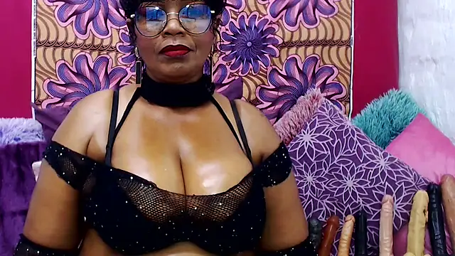 Snapshot of MATURExxxASS chatting on 09/10/25, 08:08 MATURExxxASS online show from 09/10/25, 08:08