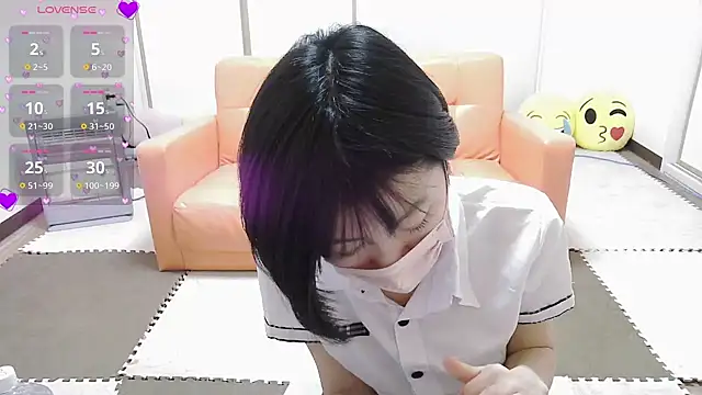 minamina1221 online show from 11/25/25, 06:19