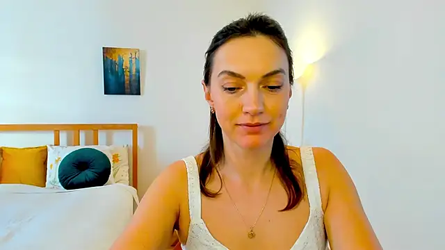 Snapshot of LovelyeeMia chatting on 12/19/24, 10:45 LovelyeeMia online show from 12/19/24, 10:45