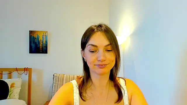 Snapshot of LovelyeeMia chatting on 12/23/24, 07:17 LovelyeeMia online show from 12/23/24, 07:17