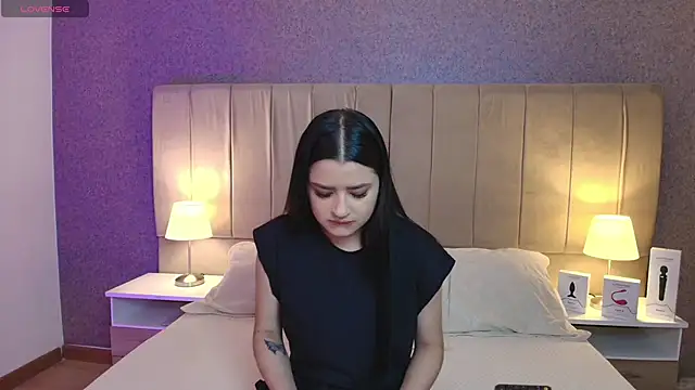 megan bat online show from 01/29/25, 12:13