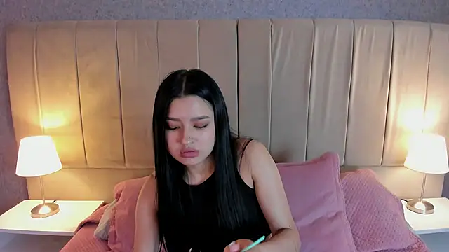 megan bat online show from 01/13/25, 05:55