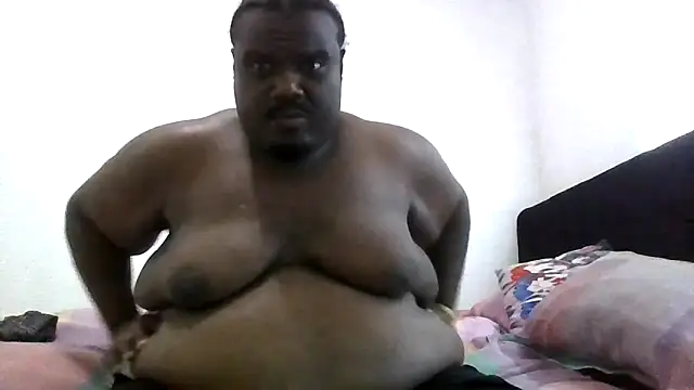 Snapshot of BigBossaNova69 chatting on 05/09/26, 01:20 BigBossaNova69 online show from 05/09/26, 01:20
