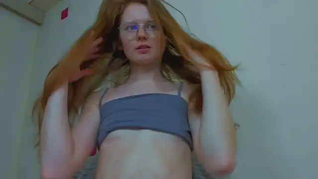 Fire Luna online show from 04/06/26, 06:36