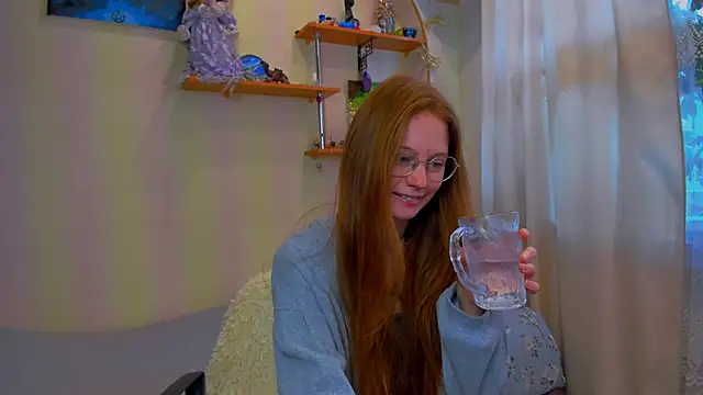 Fire Luna online show from 02/09/26, 06:44