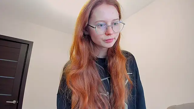 Snapshot of Fire_Luna chatting on 12/09/24, 08:22 Fire Luna online show from 12/09/24, 08:22