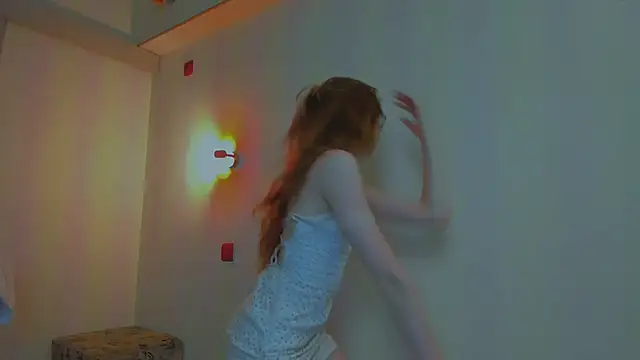 Fire Luna online show from 04/26/26, 04:32