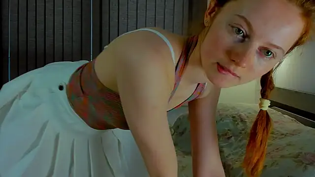 Snapshot of Fire_Luna chatting on 12/26/24, 10:05 Fire Luna online show from 12/26/24, 10:05