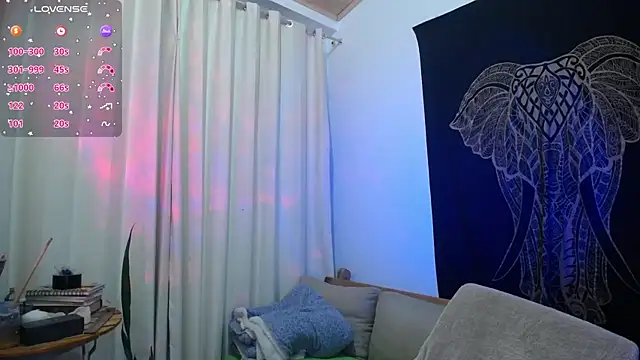 AmaRiv online show from 09/18/25, 02:14