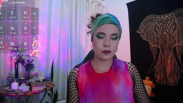 AmaRiv online show from 12/20/25, 10:34