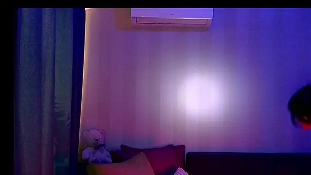 LilyXSky online show from 02/19/25, 02:55