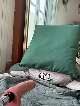 AlaskaLover online show from 04/02/26, 08:10