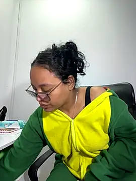 angela angels  online show from 10/03/25, 02:37