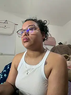 angela angels  online show from 04/07/26, 09:44