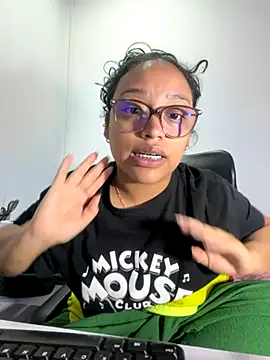 angela angels  online show from 11/13/25, 05:00