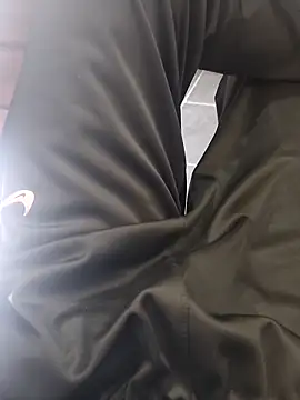 Juliano69xv online show from 12/04/25, 07:02