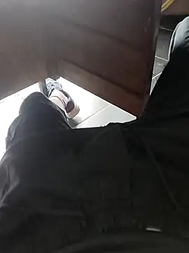 Juliano69xv online show from 11/17/25, 06:34