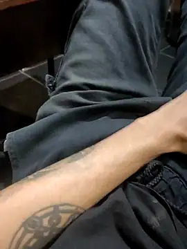 Juliano69xv online show from 11/16/25, 10:35