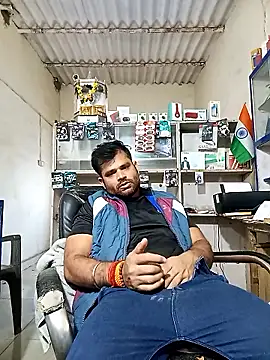 Priynkarani online show from 11/15/25, 07:23