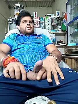 Priynkarani online show from 01/18/26, 12:52