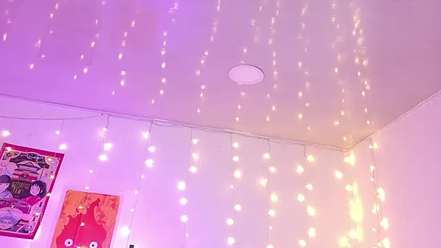 p3ach1 online show from 11/24/25, 01:49