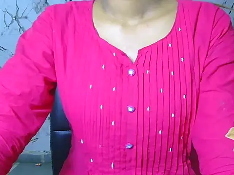 Snapshot of your_kritika chatting on 04/28/26, 05:28 your kritika online show from 04/28/26, 05:28