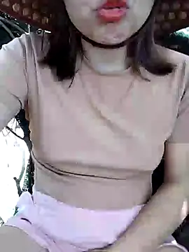 Snapshot of Betty20zx chatting on 02/21/25, 06:18 Betty20zx online show from 02/21/25, 06:18