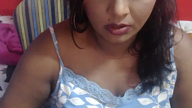 Snapshot of INDIANSIN2 chatting on 07/13/26, 05:01 INDIANSIN2 online show from 07/13/26, 05:01