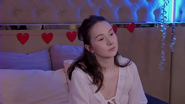 Snapshot of IreneRaye chatting on 02/14/26, 06:52 IreneRaye online show from 02/14/26, 06:52