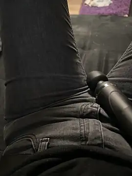 Ana-05 online show from 12/01/25, 12:06