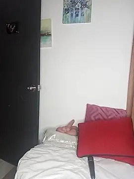 carolayrosse online show from 11/28/25, 04:34