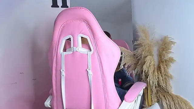 carolayrosse online show from 10/13/25, 07:48