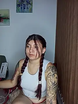 carolayrosse online show from 11/13/25, 03:43