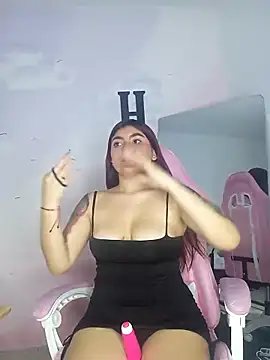 carolayrosse online show from 10/22/25, 03:17