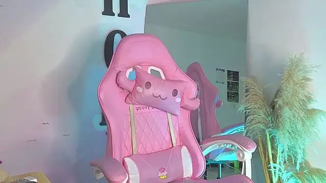 carolayrosse online show from 09/20/25, 02:05