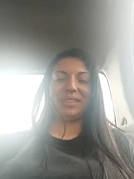 Snapshot of Danielle-Smithh chatting on 09/18/25, 03:59 Danielle-Smithh online show from 09/18/25, 03:59