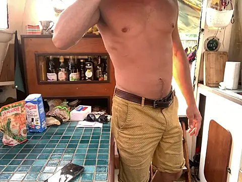 Snapshot of Pepitto-Bambino chatting on 06/18/26, 05:50 Pepitto-Bambino online show from 06/18/26, 05:50