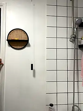 vanilla chocolate23 online show from 09/25/25, 12:11