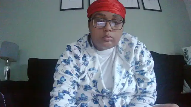 vanilla chocolate23 online show from 10/04/25, 06:48