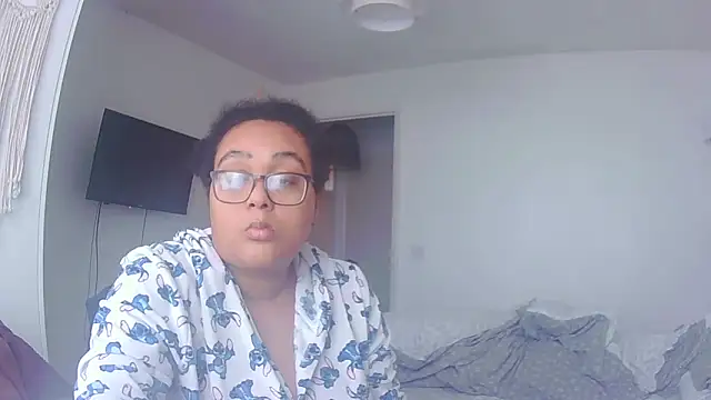 vanilla chocolate23 online show from 02/12/26, 09:53