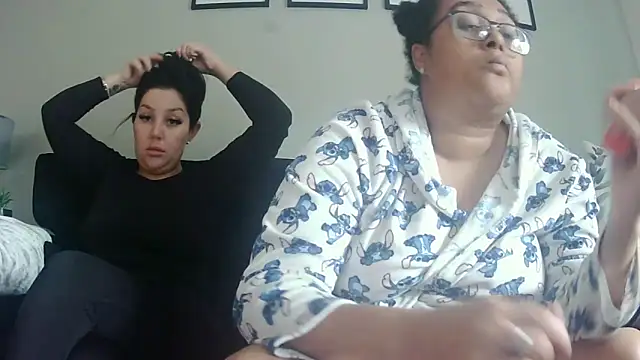 vanilla chocolate23 online show from 11/03/25, 10:52