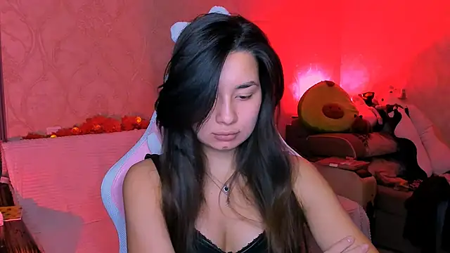 Snapshot of Swee_Alicee chatting on 09/29/25, 07:08 Swee Alicee online show from 09/29/25, 07:08