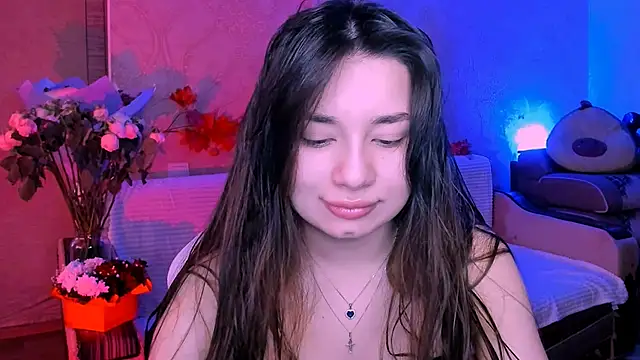 Snapshot of Swee_Alicee chatting on 02/18/25, 07:21 Swee Alicee online show from 02/18/25, 07:21