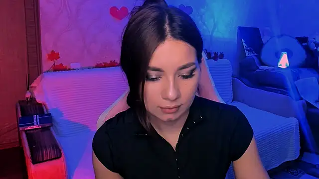 Swee Alicee online show from 04/06/26, 08:10