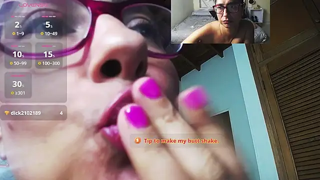 marilynetthan online show from 05/25/26, 01:43