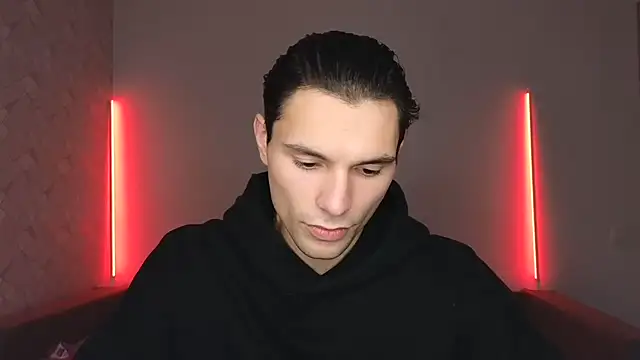 denlover1 online show from 12/15/25, 02:56