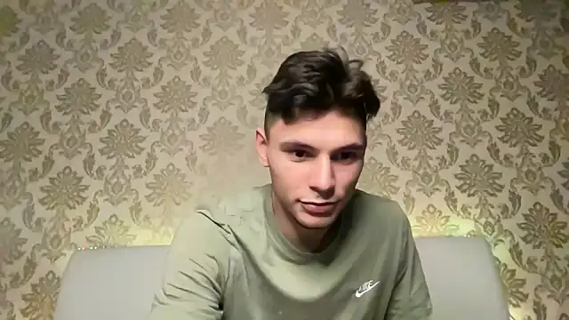 denlover1 online show from 02/17/25, 03:55