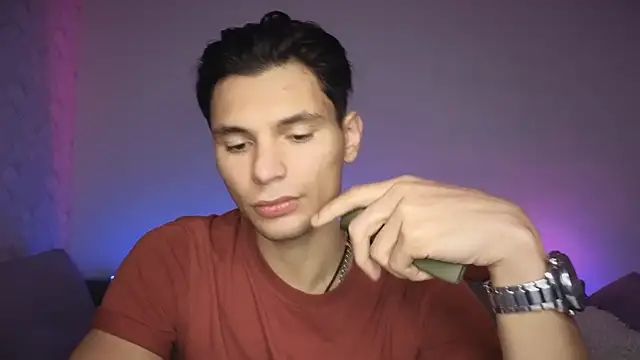 denlover1 online show from 09/29/25, 07:37