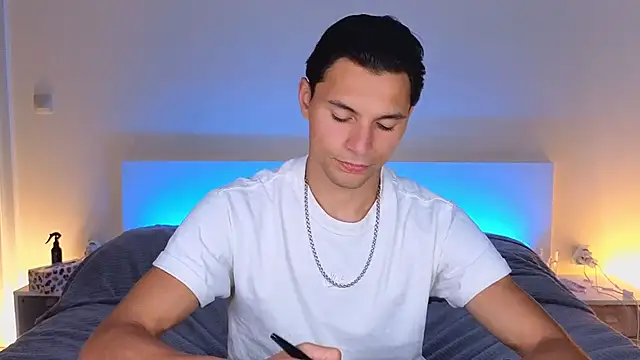 denlover1 online show from 05/29/26, 12:22