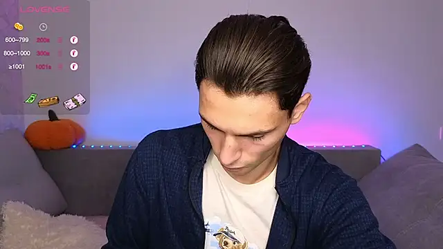 denlover1 online show from 10/06/25, 01:34